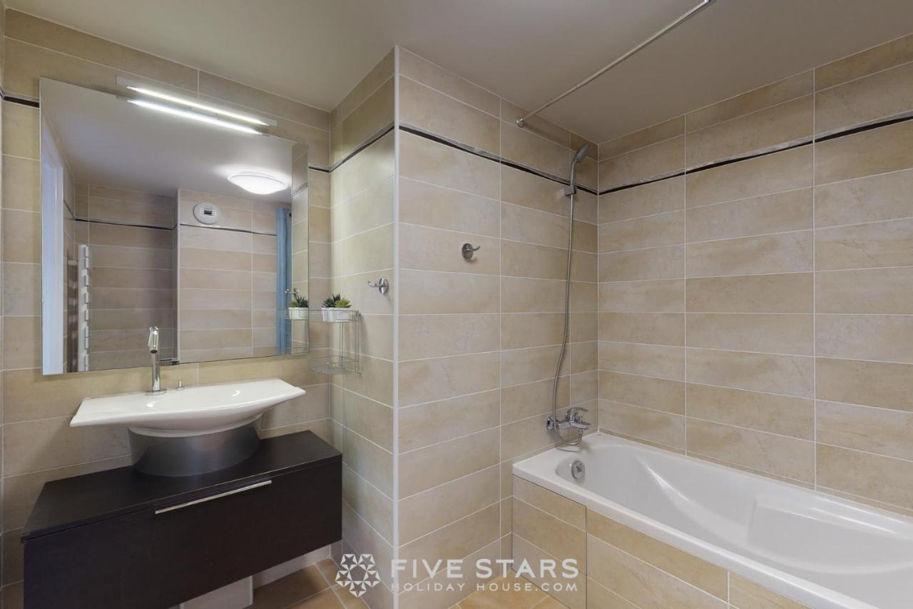 Luxury Beach Five Stars Holiday House ニース エクステリア 写真